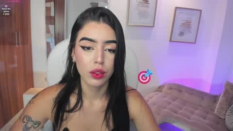 Snapshot of zoee_jackson chatting on January 30, 7:04 pm  zoee jackson online show from January 30, 7:04 pm