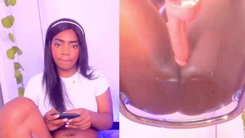 Snapshot of zoeethompson_cm chatting on September 17, 11:08 am online show from September 17, 11:08 am