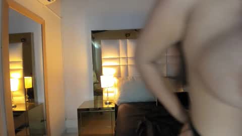 zoei_moon online show from February 24, 6:50 pm