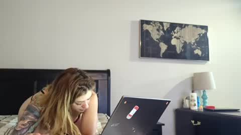 Zoey online show from July 18, 2:08 pm