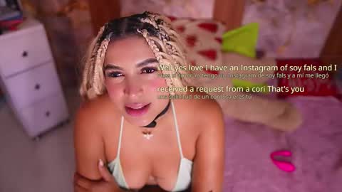 zoey fox  online show from February 17, 12:21 am