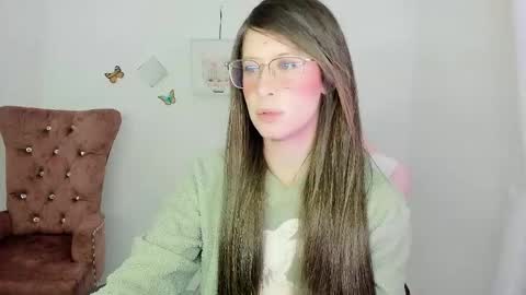 Alicie online show from December 1, 3:43 am