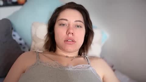 Melani online show from April 13, 2:29 pm