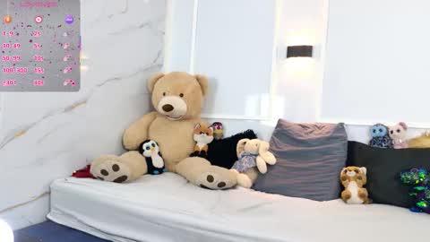 Violeta online show from February 12, 1:13 pm