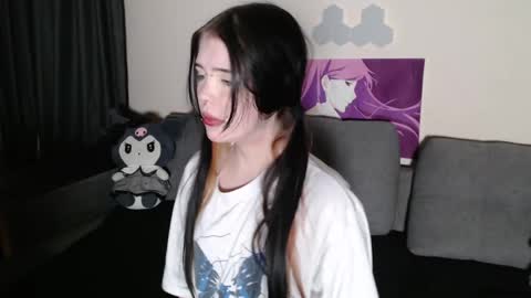 Ashley online show from April 18, 10:53 pm