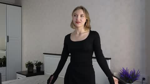 Anya online show from May 13, 7:03 am