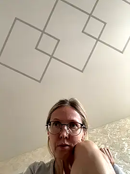 angelmommu online show from November 14, 10:04 am