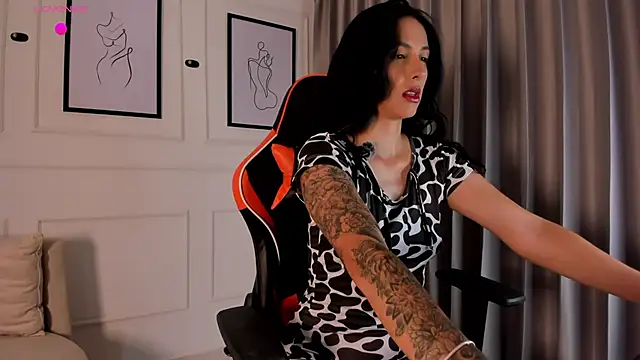 valeriia25  online show from December 19, 9:51 pm