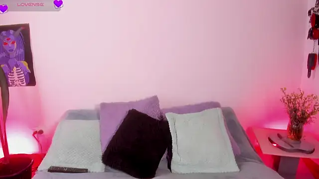 Cata green online show from April 22, 7:11 pm