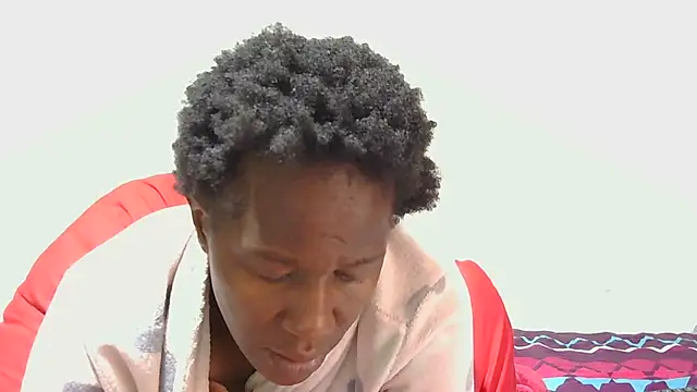 sluttylaura21 online show from September 30, 8:53 am