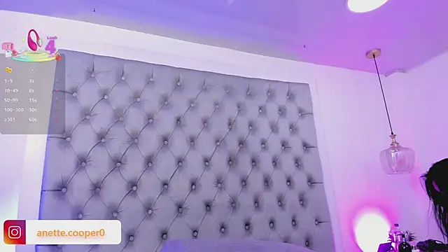 Snapshot of anette_cooper chatting on September 25, 4:22 am anette cooper online show from September 25, 4:22 am