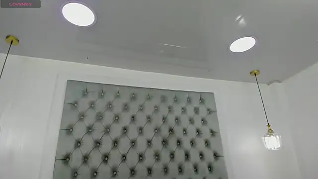 Snapshot of anette_cooper chatting on October 9, 3:21 am anette cooper online show from October 9, 3:21 am