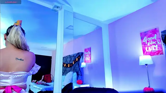 TaylorEvanss online show from October 21, 7:40 pm