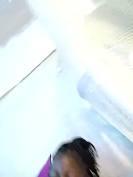 African qwene online show from November 24, 3:58 pm