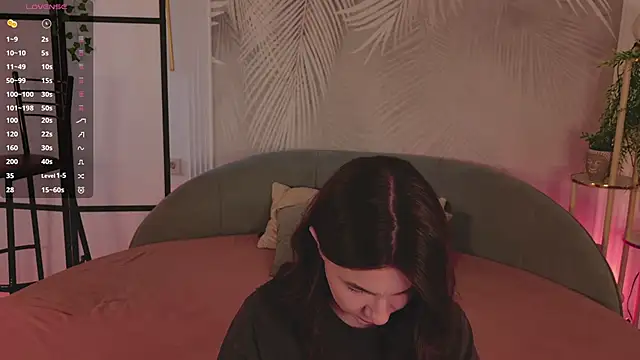 Marie Diaze online show from June 4, 5:12 am