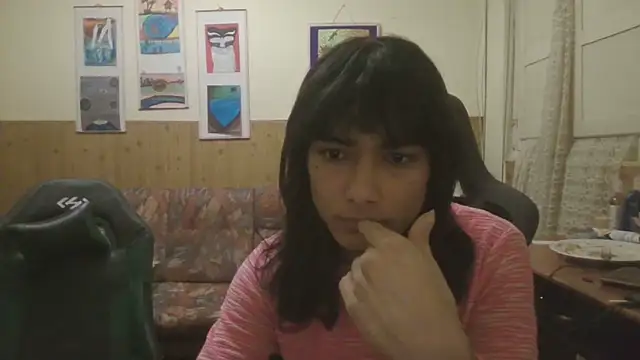 calliemaggotbone online show from November 13, 6:18 pm