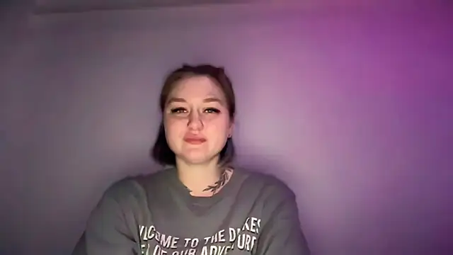 Isabel-Bailey online show from November 18, 9:05 pm