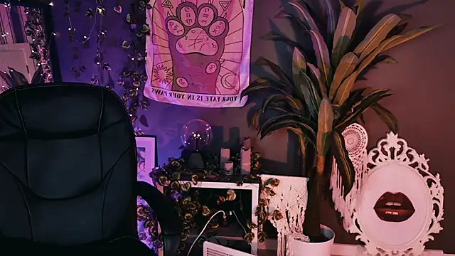 Noah ElmerX online show from March 28, 4:17 pm