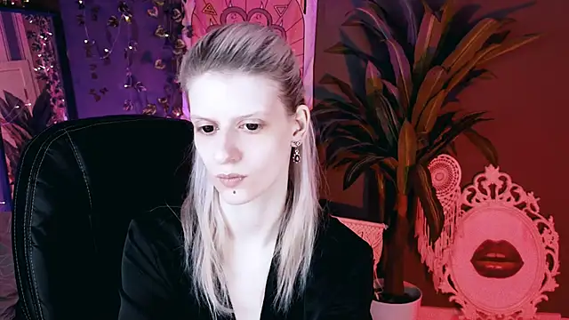 Noah ElmerX online show from April 5, 1:54 pm