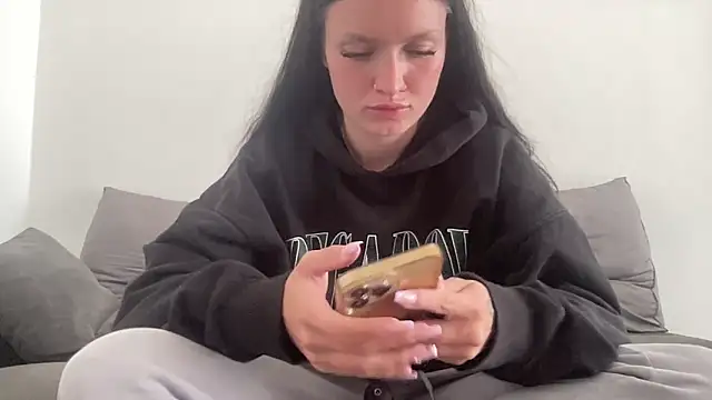 mariemelissah online show from February 17, 10:14 am