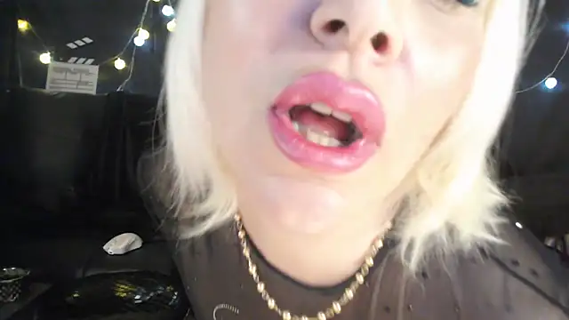  StacyAngel  online show from January 18, 3:58 am