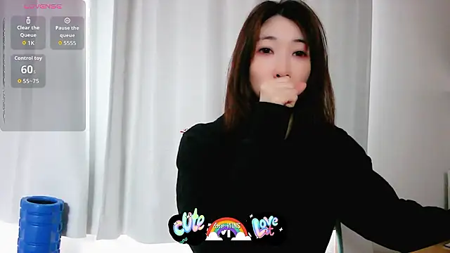 Love me Eri  online show from January 10, 12:15 am