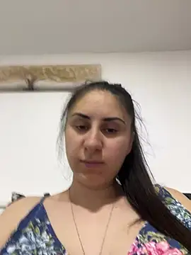 JenniferEdith online show from July 8, 5:04 pm
