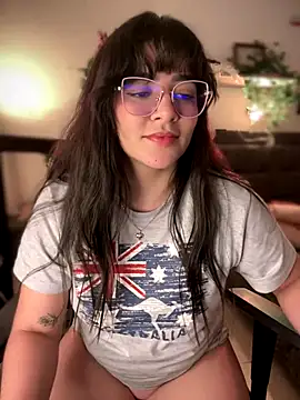 Lia flowers online show from September 29, 5:56 am