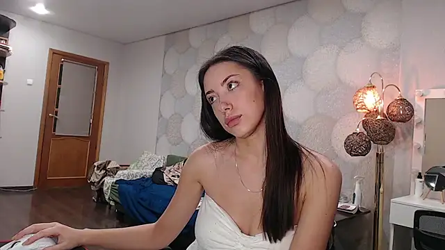 coca cola1 online show from April 5, 4:17 pm