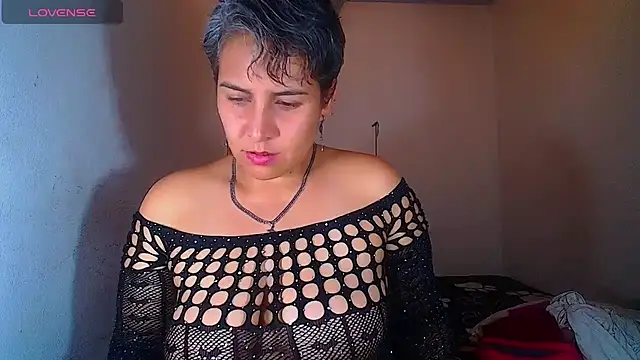 Yessi rousse online show from July 12, 1:28 am
