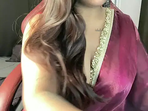 shanayaaa 1 online show from February 3, 7:29 pm