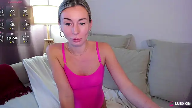 DannaEvan online show from December 21, 5:44 am