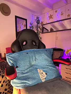 lonely shewolf online show from January 5, 5:49 pm