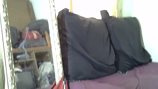 AddictiveAssCurves online show from February 10, 8:39 am