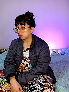 Piafisher1 online show from November 27, 1:19 am