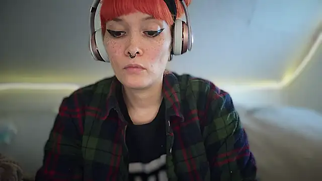 FRRANNKIE online show from October 10, 3:00 am