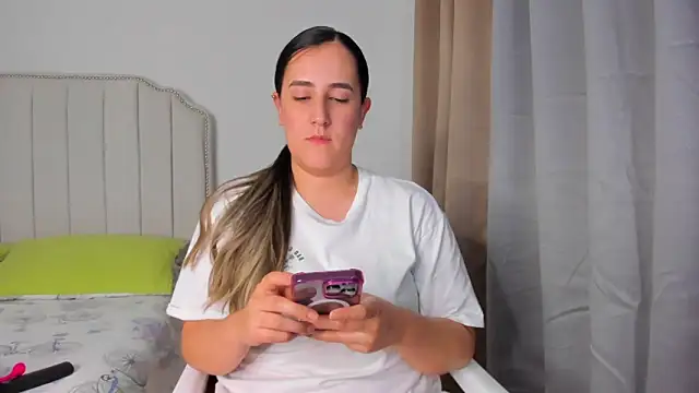 Hanna86 online show from March 15, 1:29 am