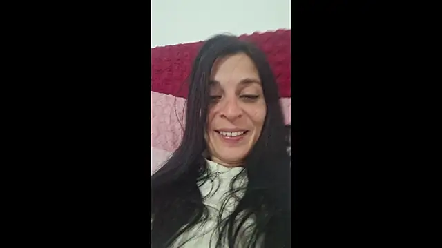 patatinahot87 online show from January 5, 8:23 pm