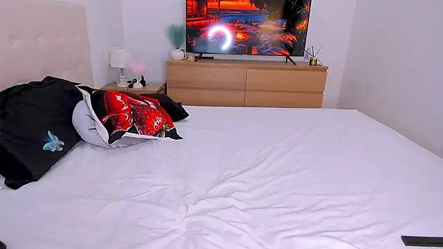 Your Girl69XXX online show from March 27, 9:37 pm