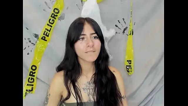 Mhelanny2 online show from October 31, 6:01 pm