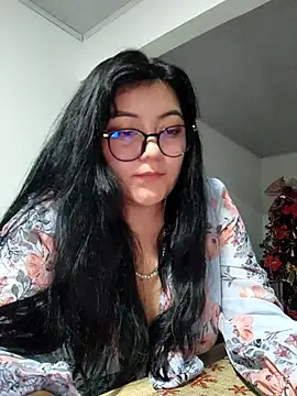 Sakura 0505 online show from December 18, 4:50 am