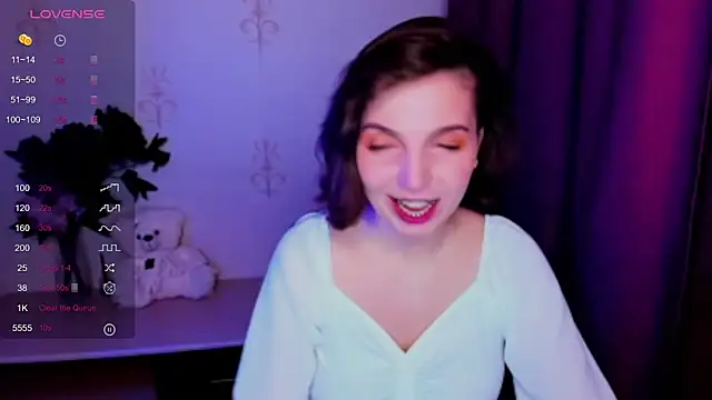 KindHazelHere  online show from November 20, 5:36 pm