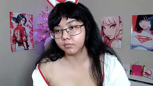 Snapshot of Moertomlly chatting on October 21, 5:11 am Moertomlly online show from October 21, 5:11 am
