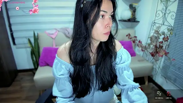 Lunlunera online show from October 31, 3:52 am