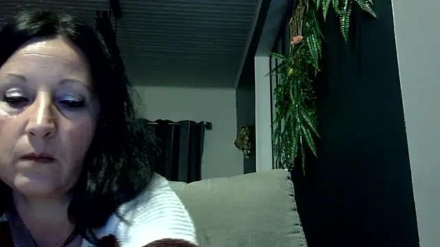 feline27 online show from January 12, 5:07 pm