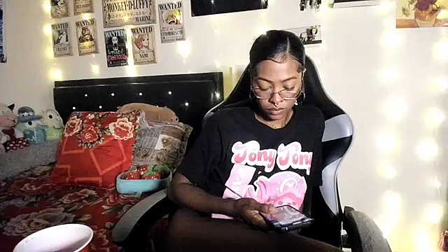 Cristal Jonasxh online show from November 6, 5:13 am