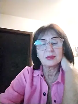 Snapshot of AlbinaXPretty chatting on September 19, 4:50 pm AlbinaXPretty online show from September 19, 4:50 pm