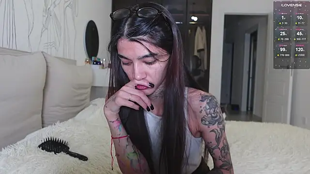 vinkitinkii online show from November 16, 3:12 pm