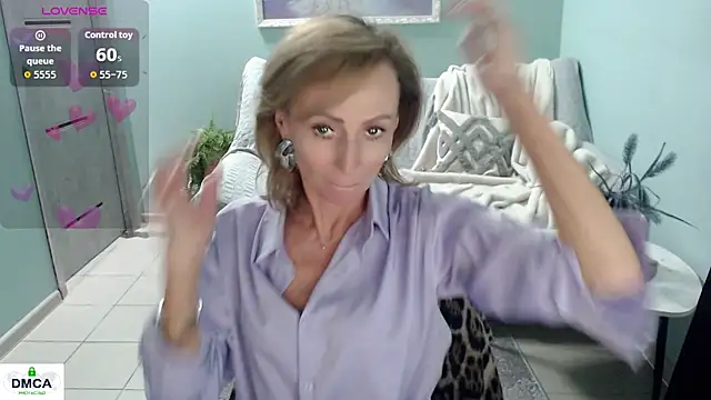 HornyMilf 777 online show from June 3, 10:38 am