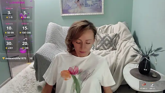 HornyMilf 777 online show from October 12, 6:49 am